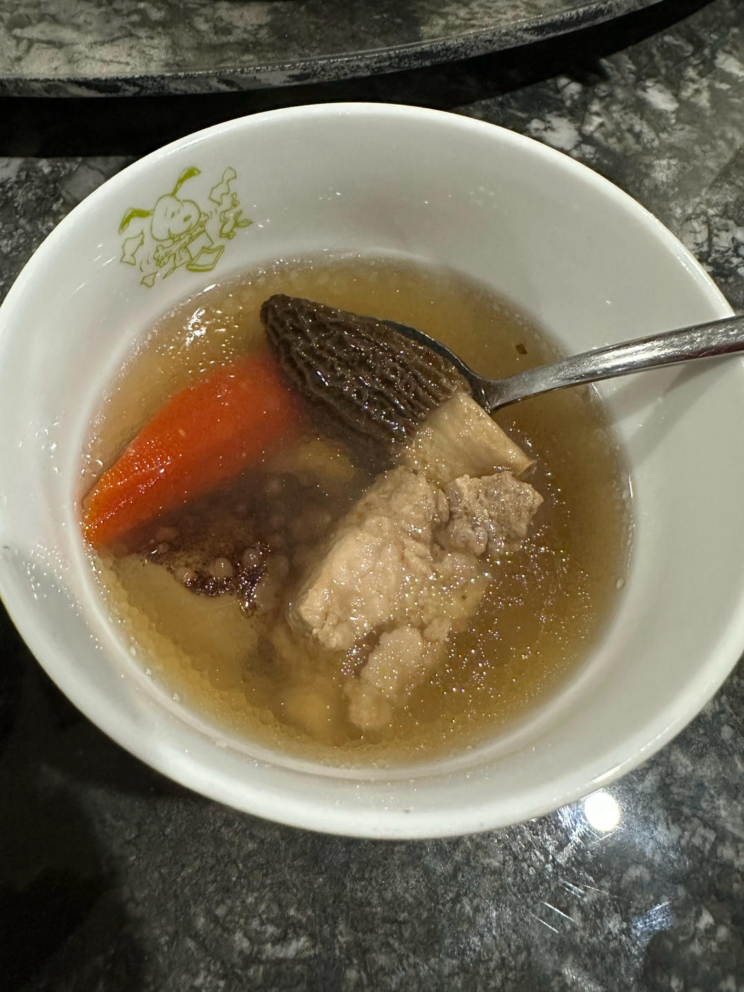 排骨海参花胶汤