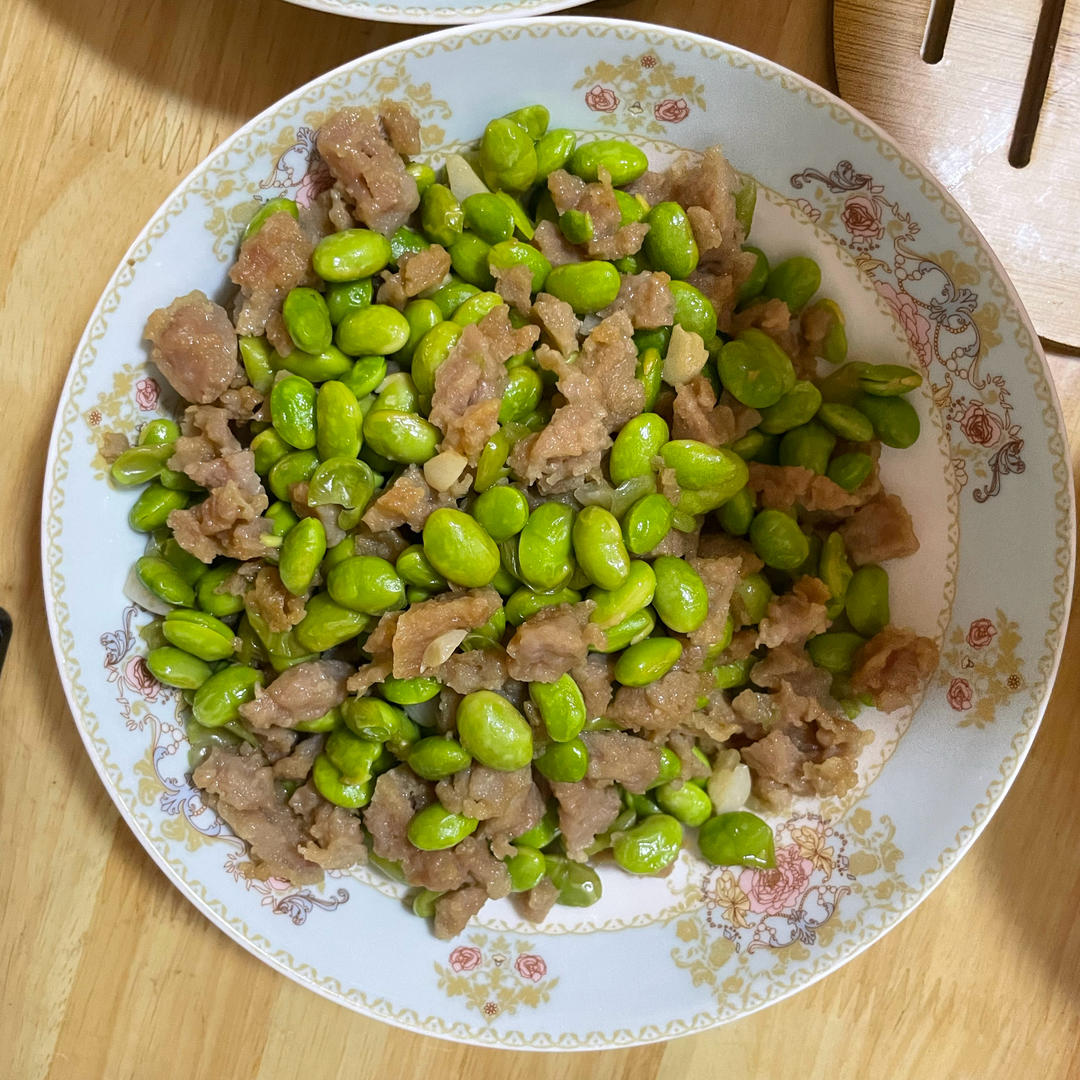 超级下饭的毛豆炒肉沫，比凉拌毛豆香