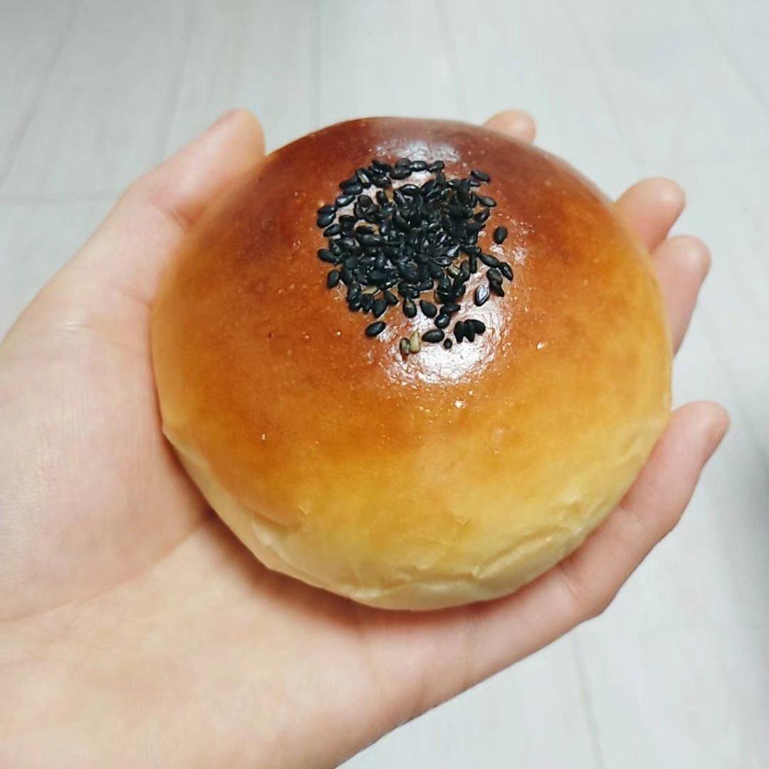 手揉面包详细贴:红豆面包