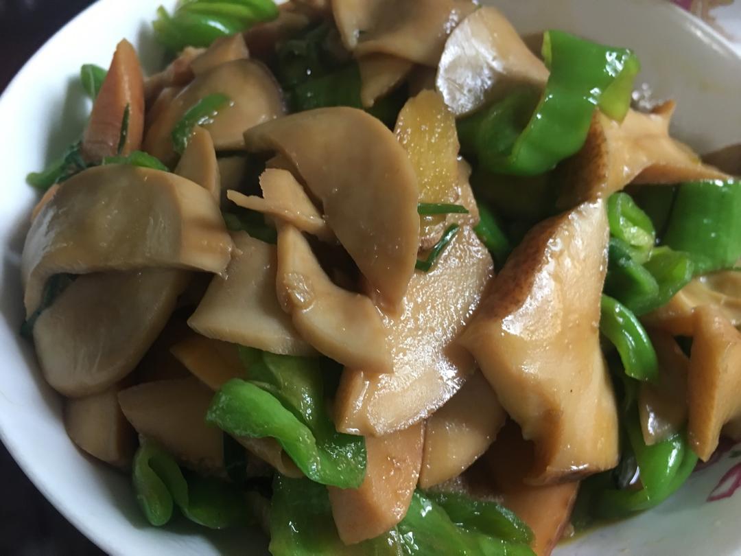 杏鲍菇扒鲍鱼
