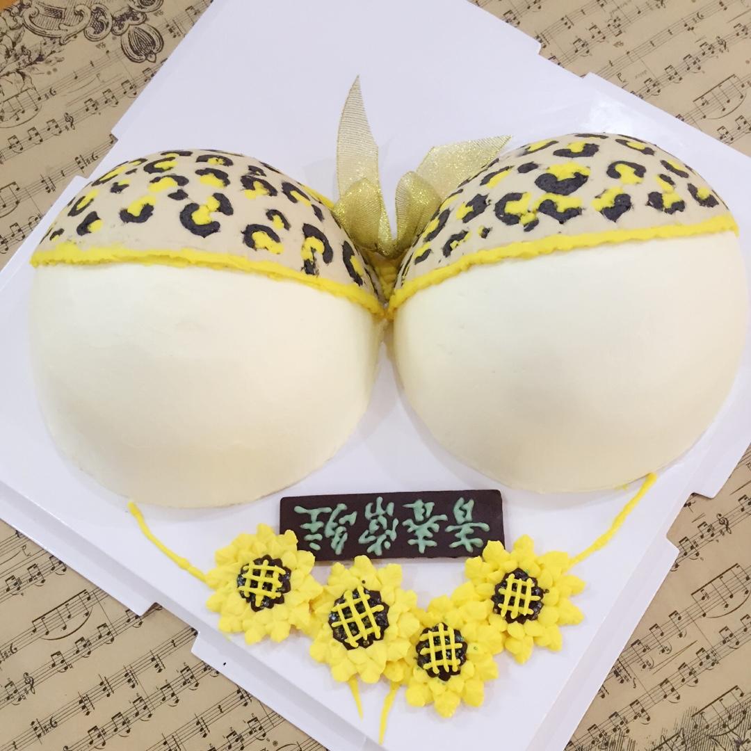 比基尼蛋糕