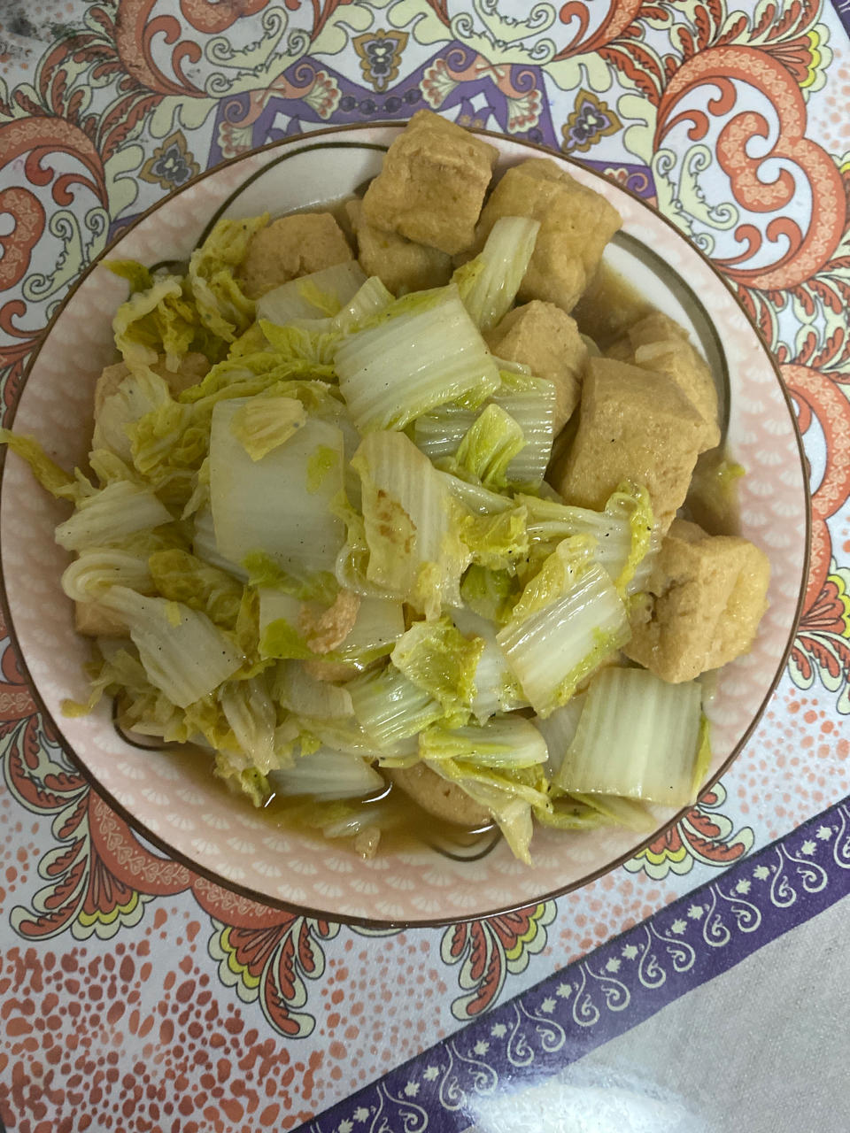 好吃到连汤汁都不剩的白菜焖豆泡，给肉都不换
