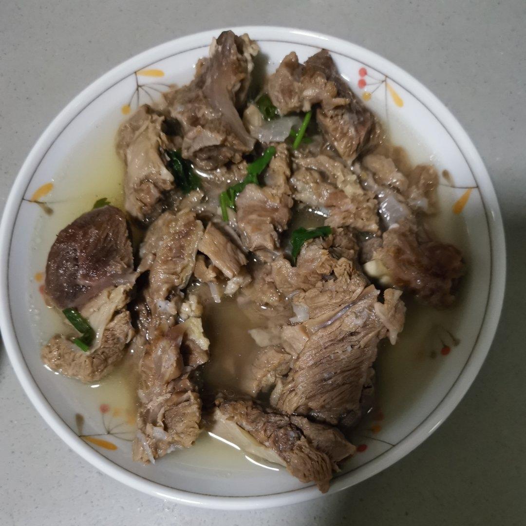😋简单又美味！清炖牛肋条，吃货必尝！