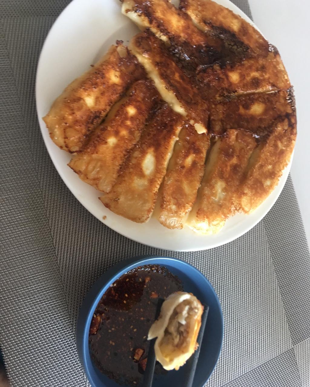 三鲜锅贴