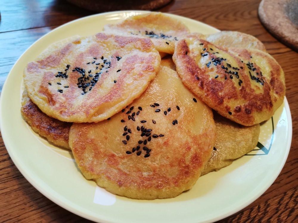 不用烤箱❗️好吃到爆炸的红薯豆沙饼❗️早餐不用愁（附食谱）