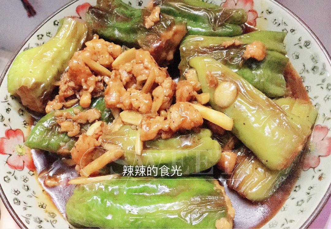 肉酿虎皮尖椒