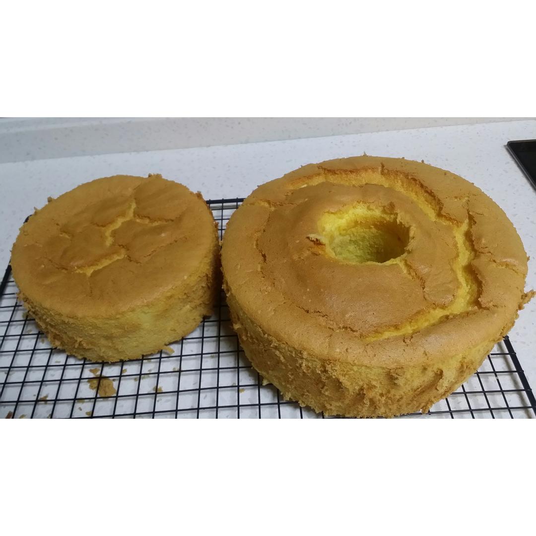 烤箱做蛋糕（戚风蛋糕的做法）