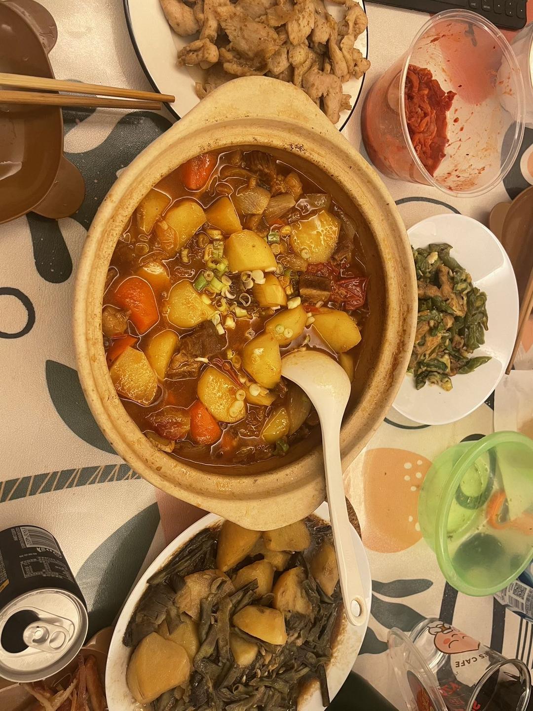 番茄土豆炖牛腩