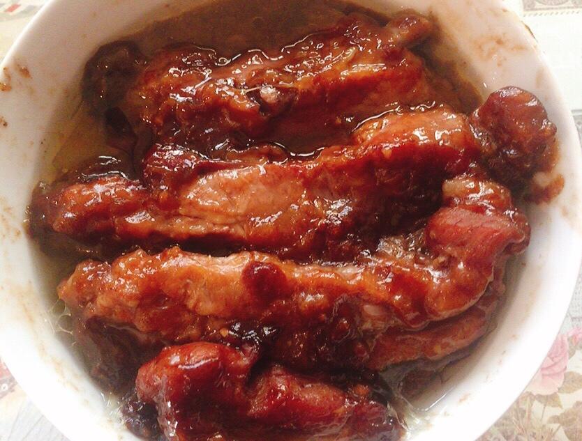香酥排骨蒸土豆