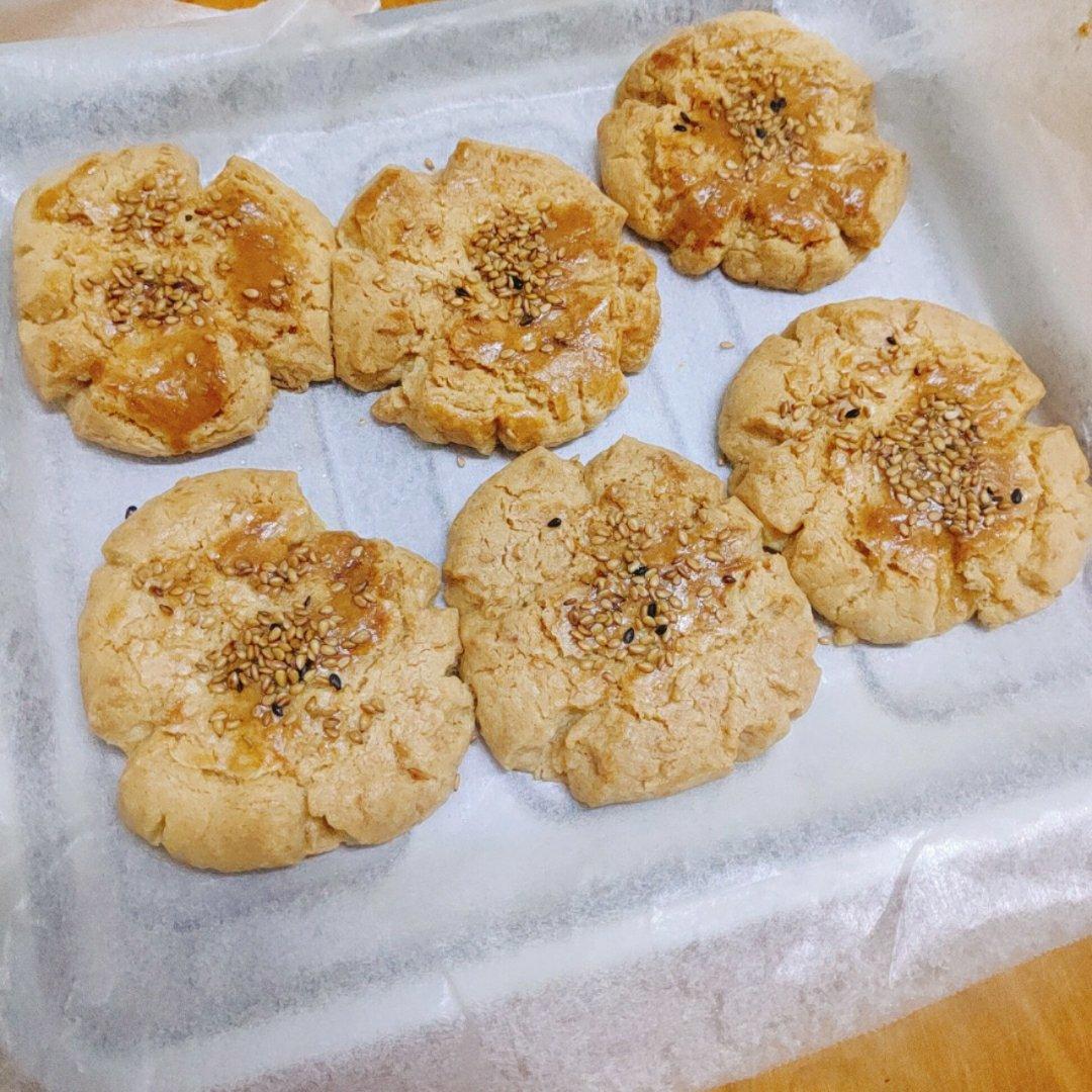 轻轻一按就碎掉的原味桃酥（不输猪油版）