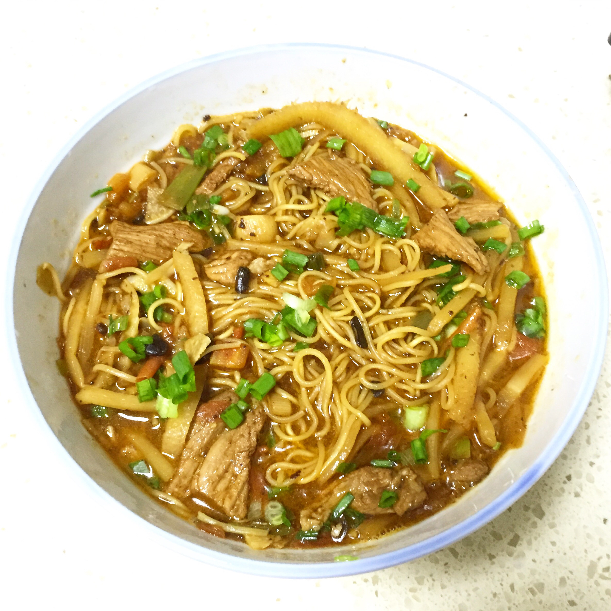 咯咯屁做的老友面