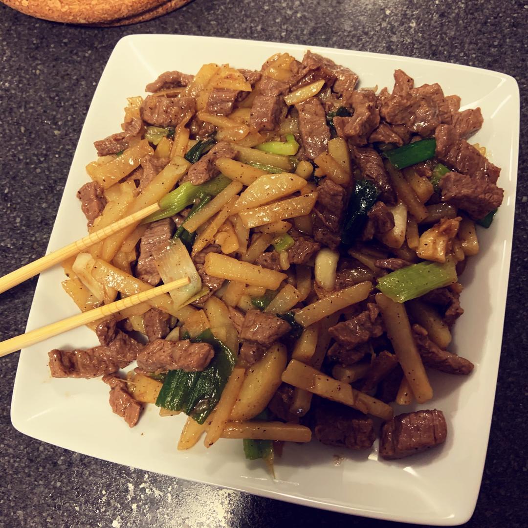 土豆炒牛肉