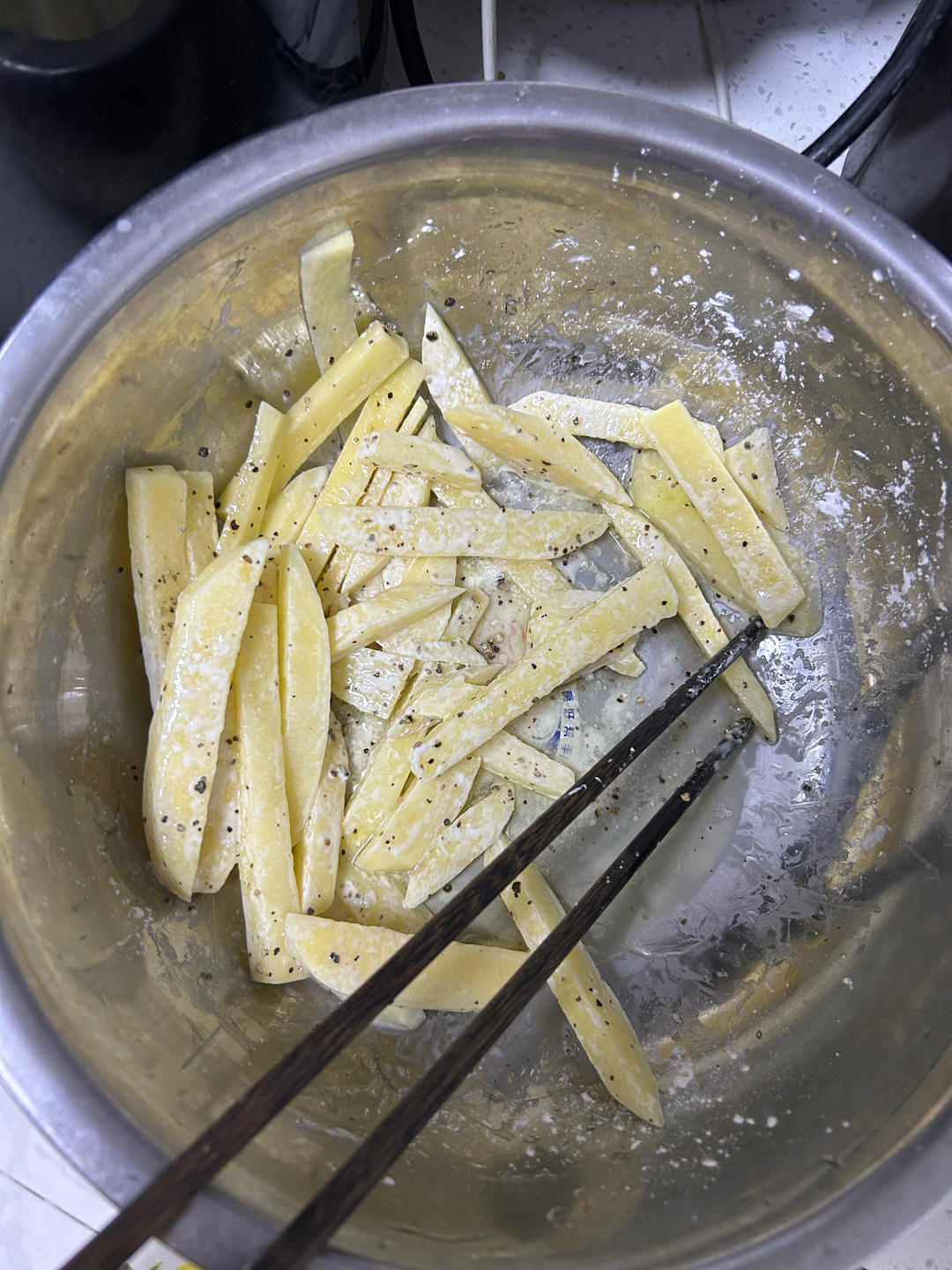 空气炸锅薯条（不冷冻，不水煮，不过夜，全网最简单）
