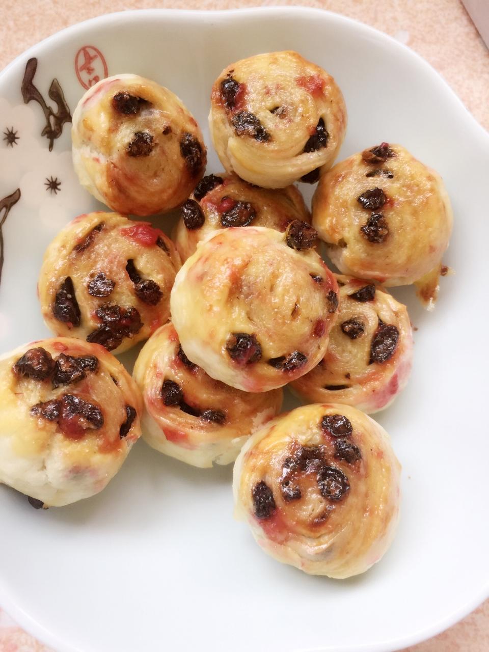 黑加仑千层酥 Puff Pastry Scroll with Currents