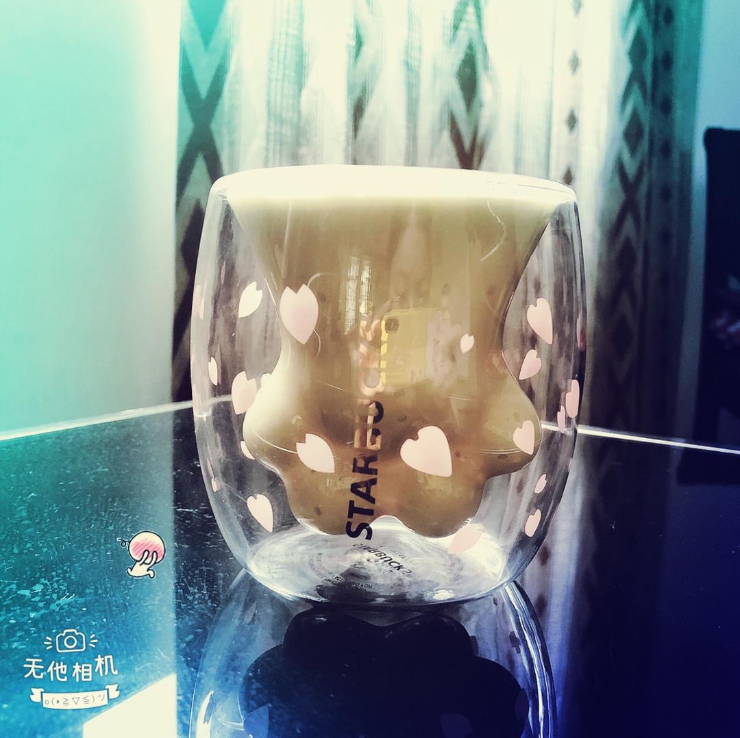 牛油果苹果益力多