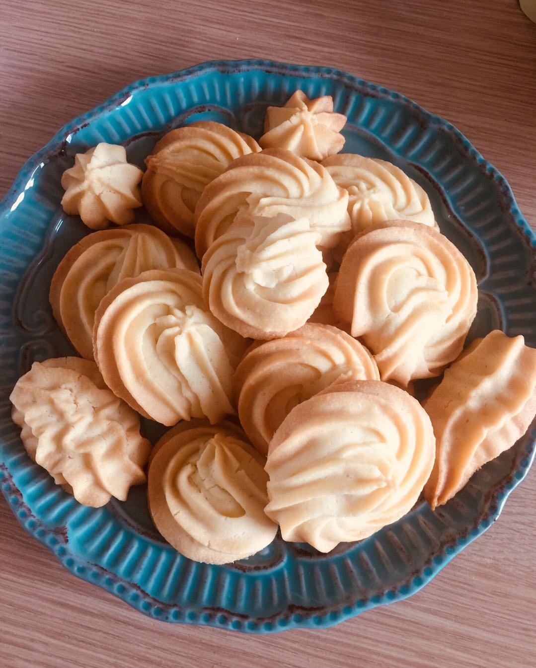 没有黄油也同样做出香酥不腻，花纹立体清晰的曲奇