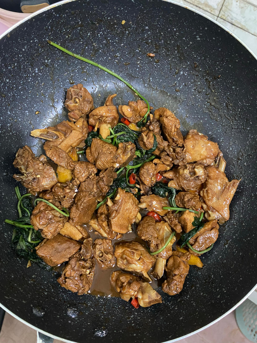 紫苏鸭