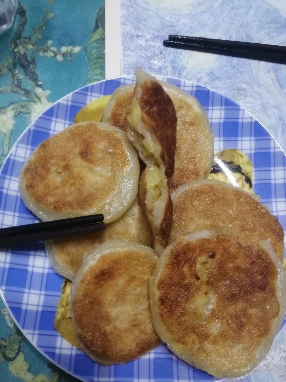 苹果别直接吃了，做成糯米饼，香甜软糯好吃极了，孩子连吃三个
