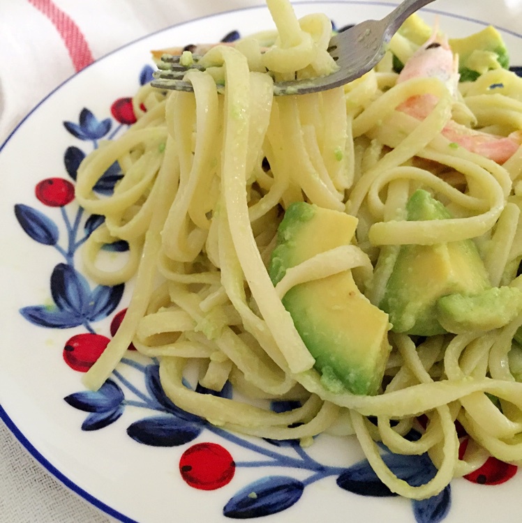 虾仁牛油果意面