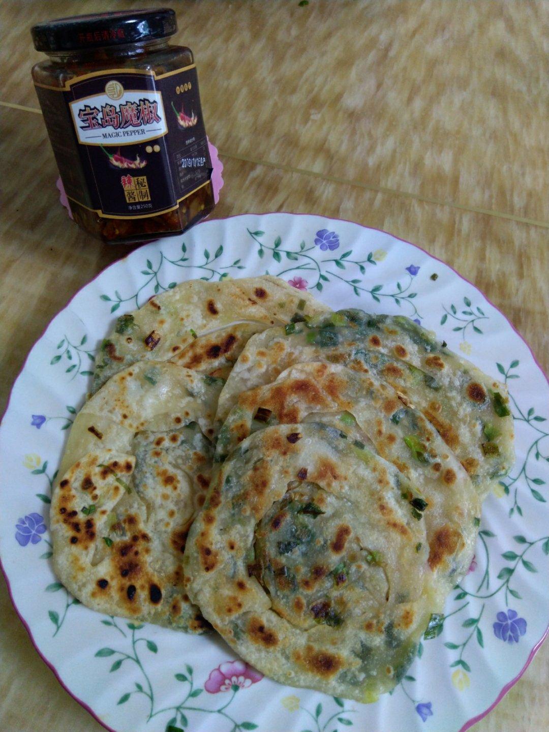 饺子皮葱油饼