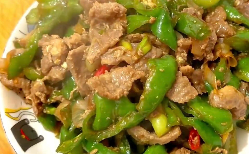 🥩 【香辣小炒吊龙】🌶️