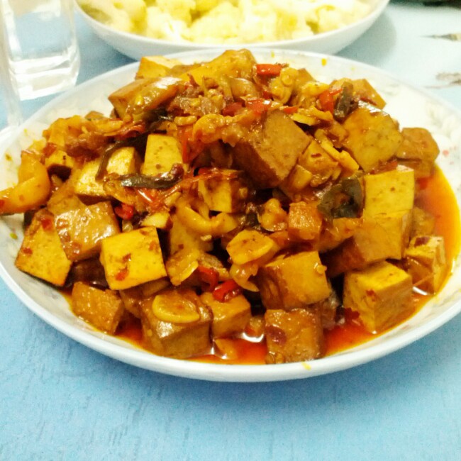 下饭神器---老干妈炒香干