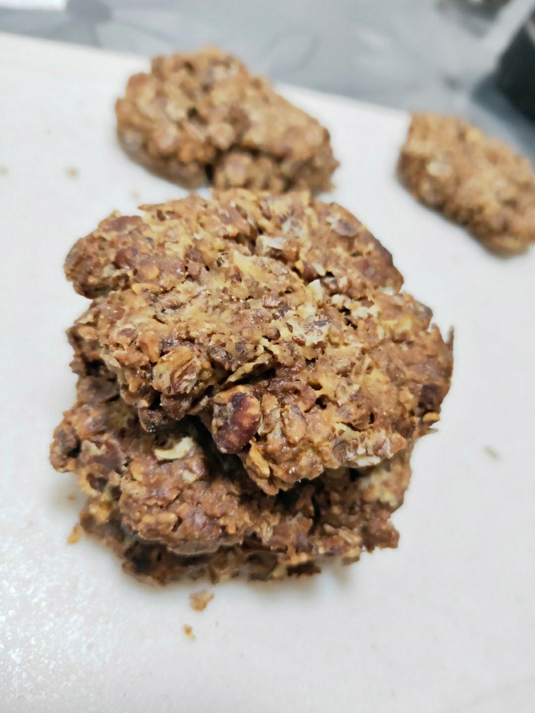 素食:有机燕麦芝麻大饼干