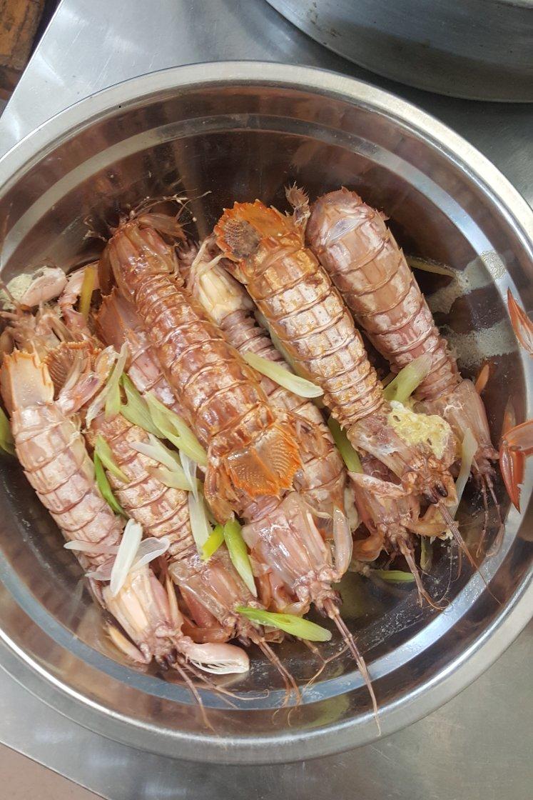 清蒸皮皮虾