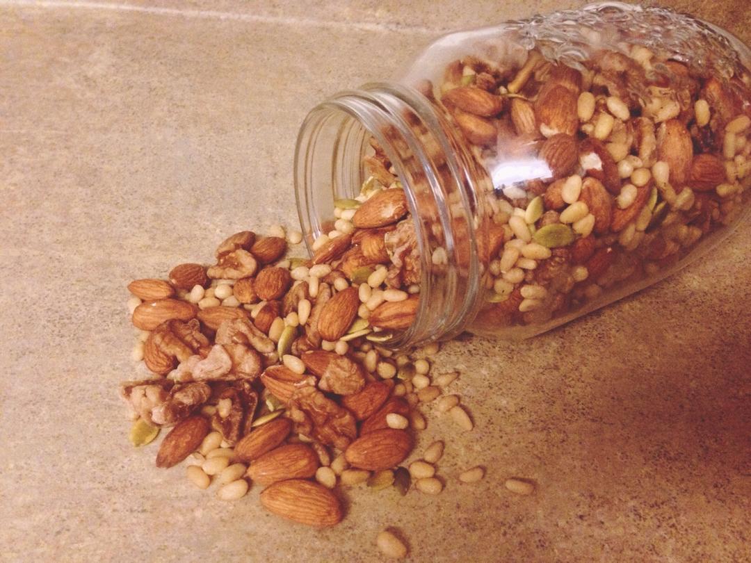 浸泡坚果Soaking Nuts and Seeds