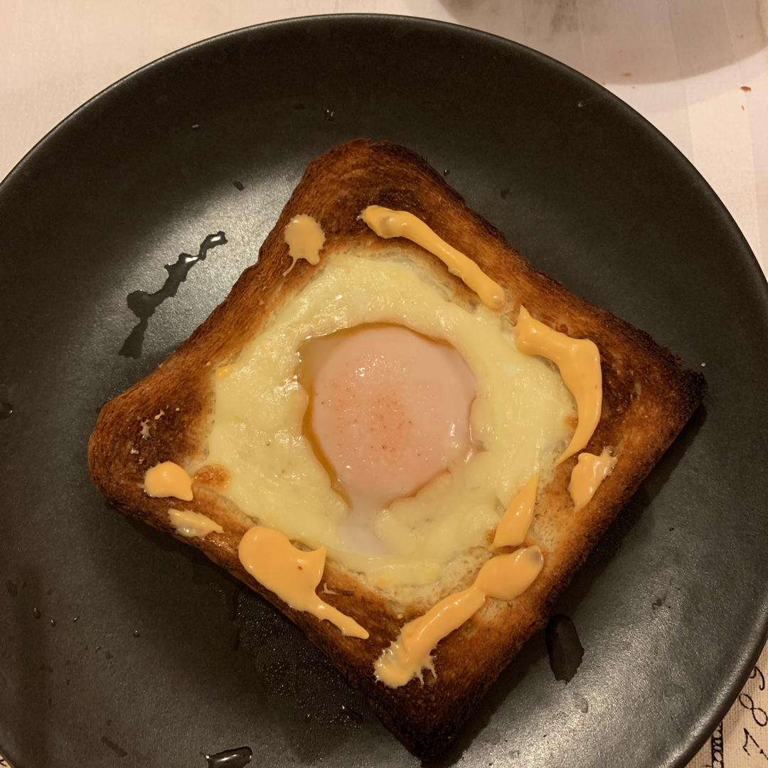 鸡蛋芝士烤吐司