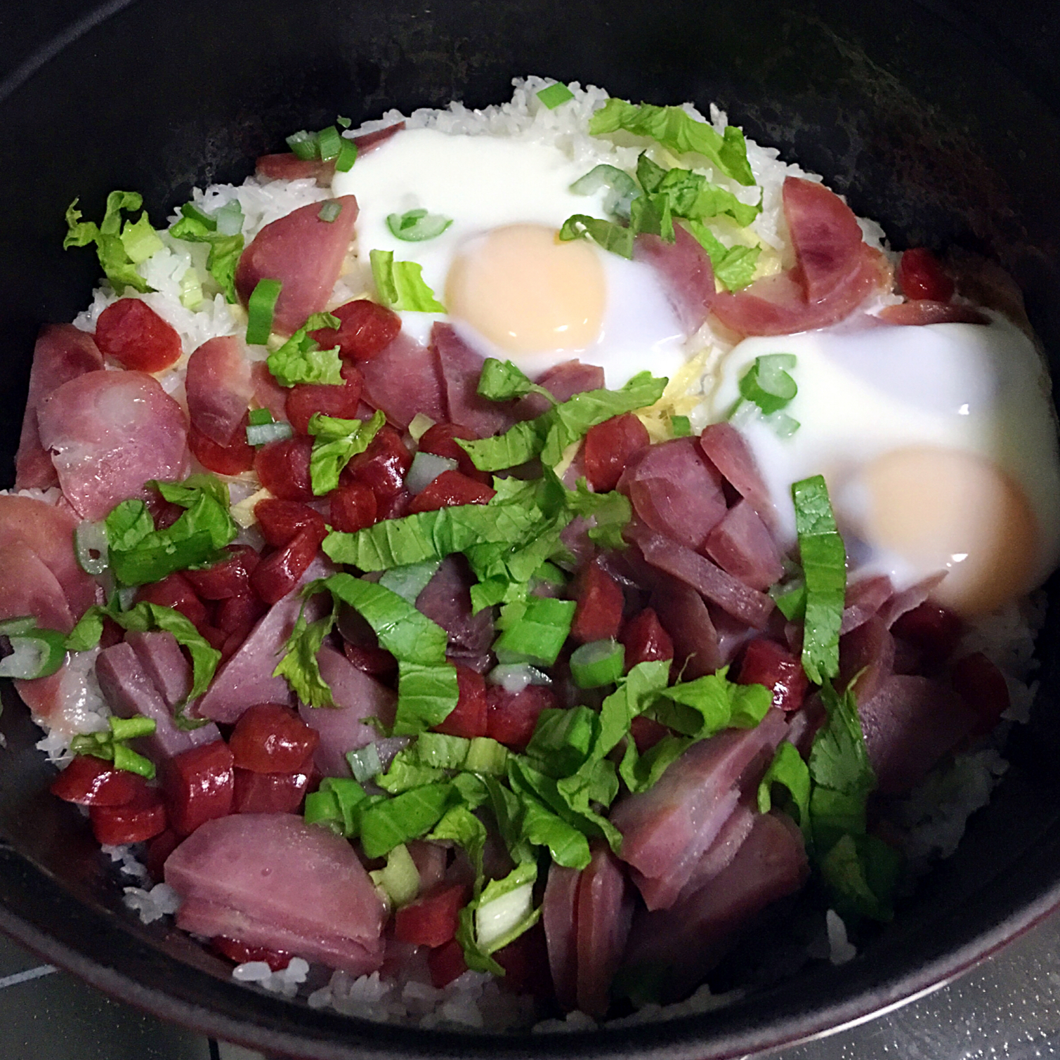 香肠煲仔饭