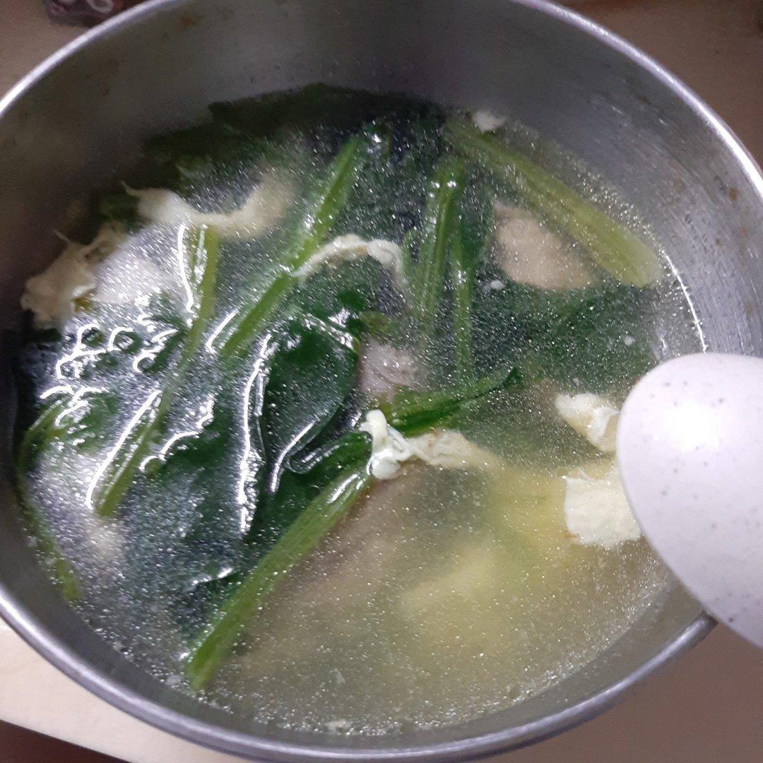 肉片蛋花菠菜汤