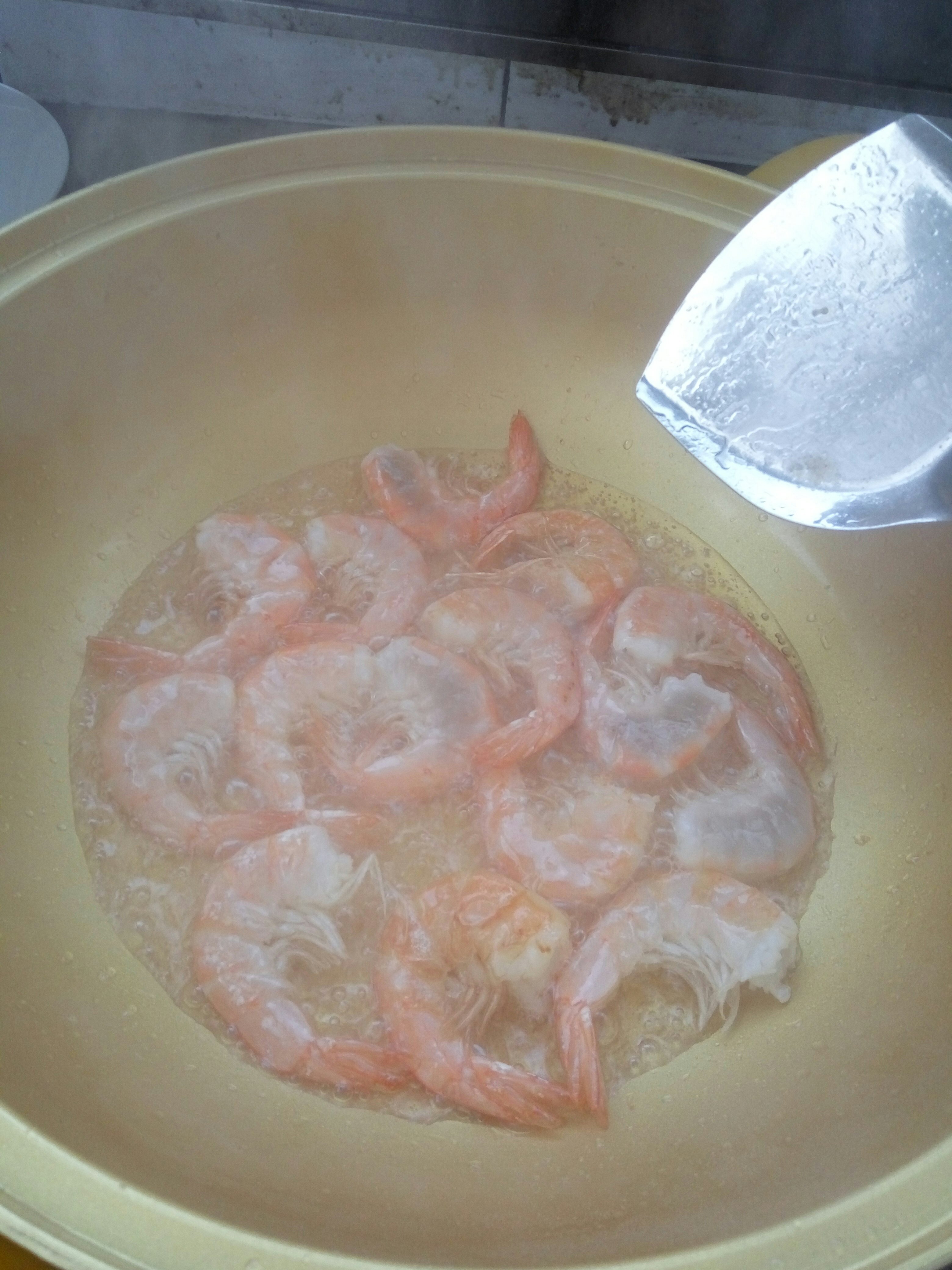 干锅香辣虾的做法 步骤3