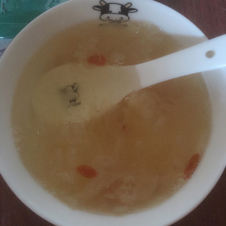 枸杞白木耳