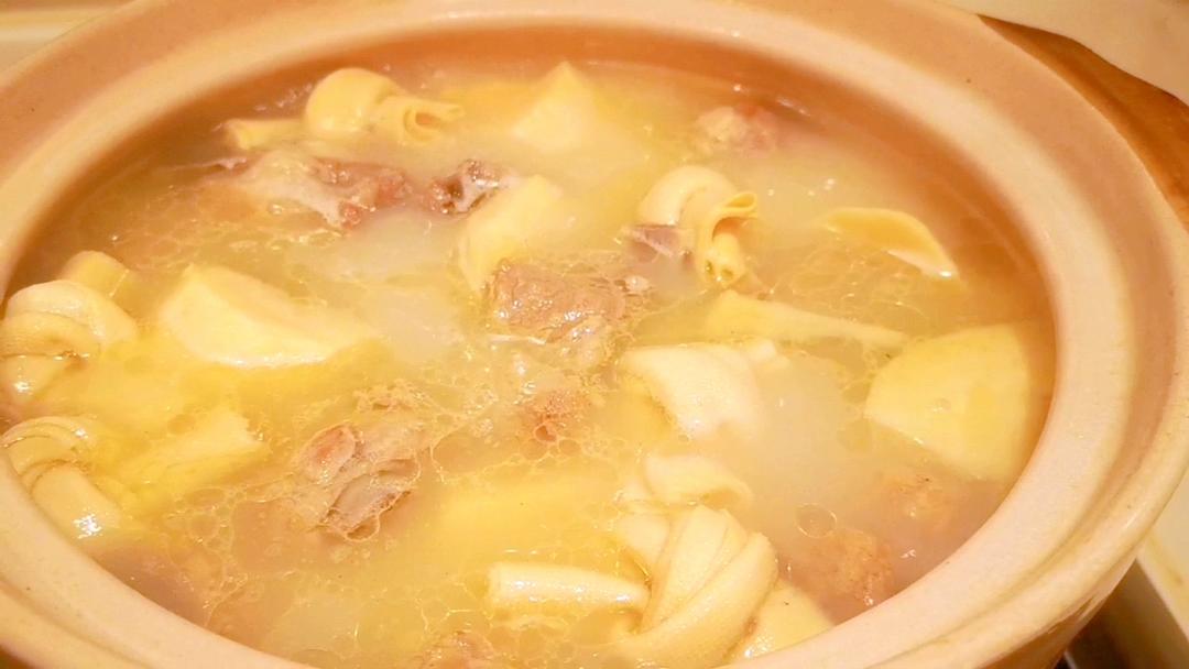 冬笋版腌笃鲜