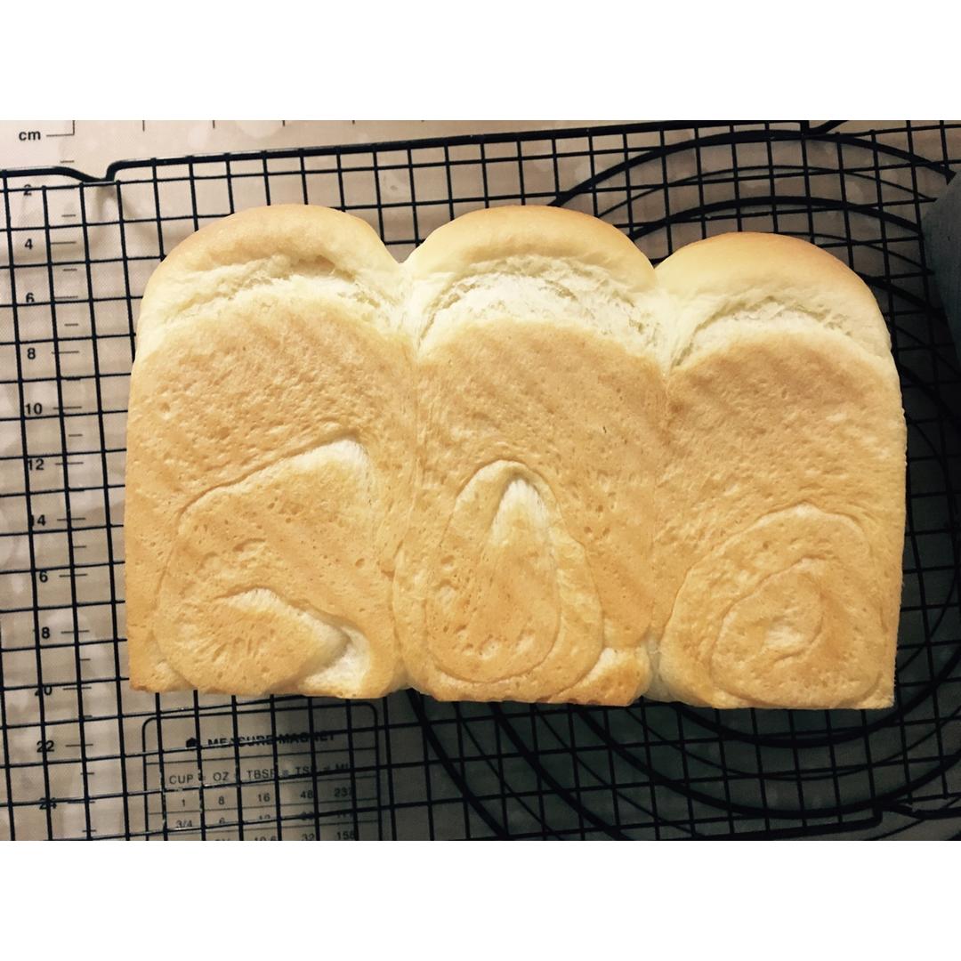 大名鼎鼎的吐司——妃娟100%中种北海道牛奶吐司