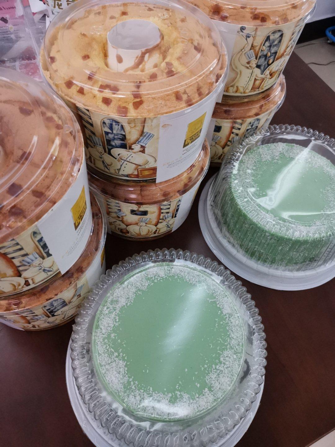 鲜橙百香果戚风蛋糕
