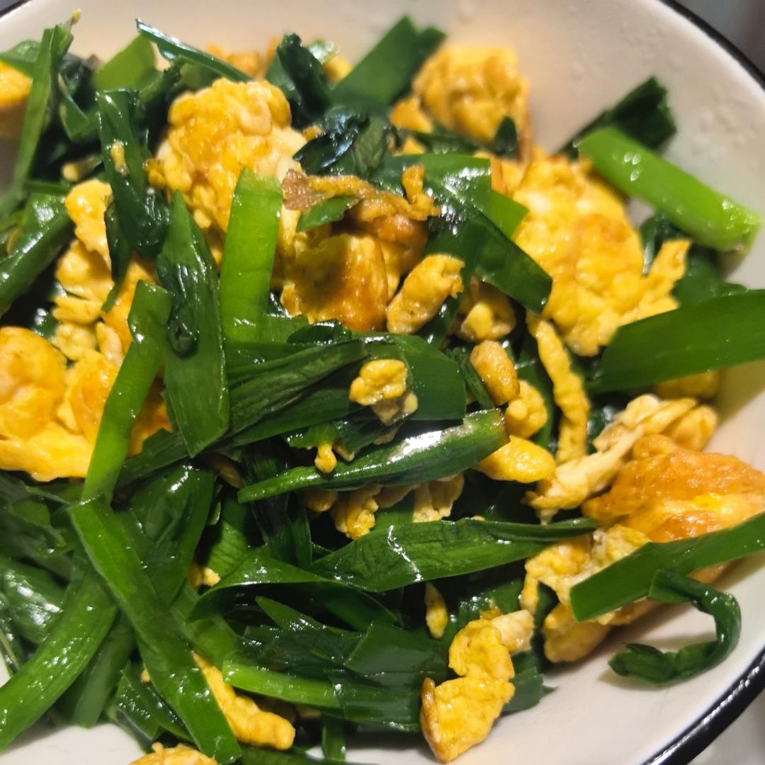 韭菜炒鸡蛋——三分钟快手下饭菜 掌握火候的秘诀