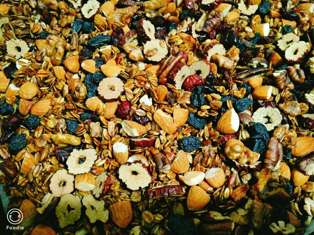 Granola（格兰诺拉麦片）