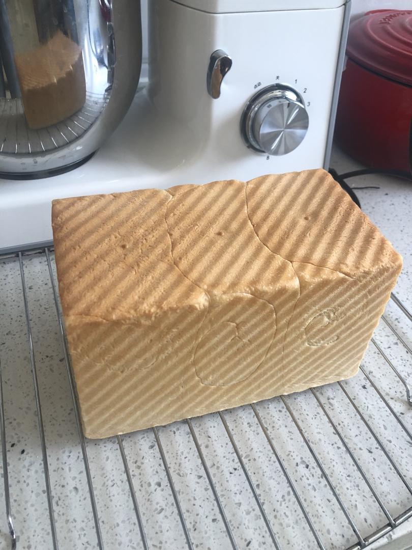 一次发酵❗️手撕吐司面包，柔软拉丝～