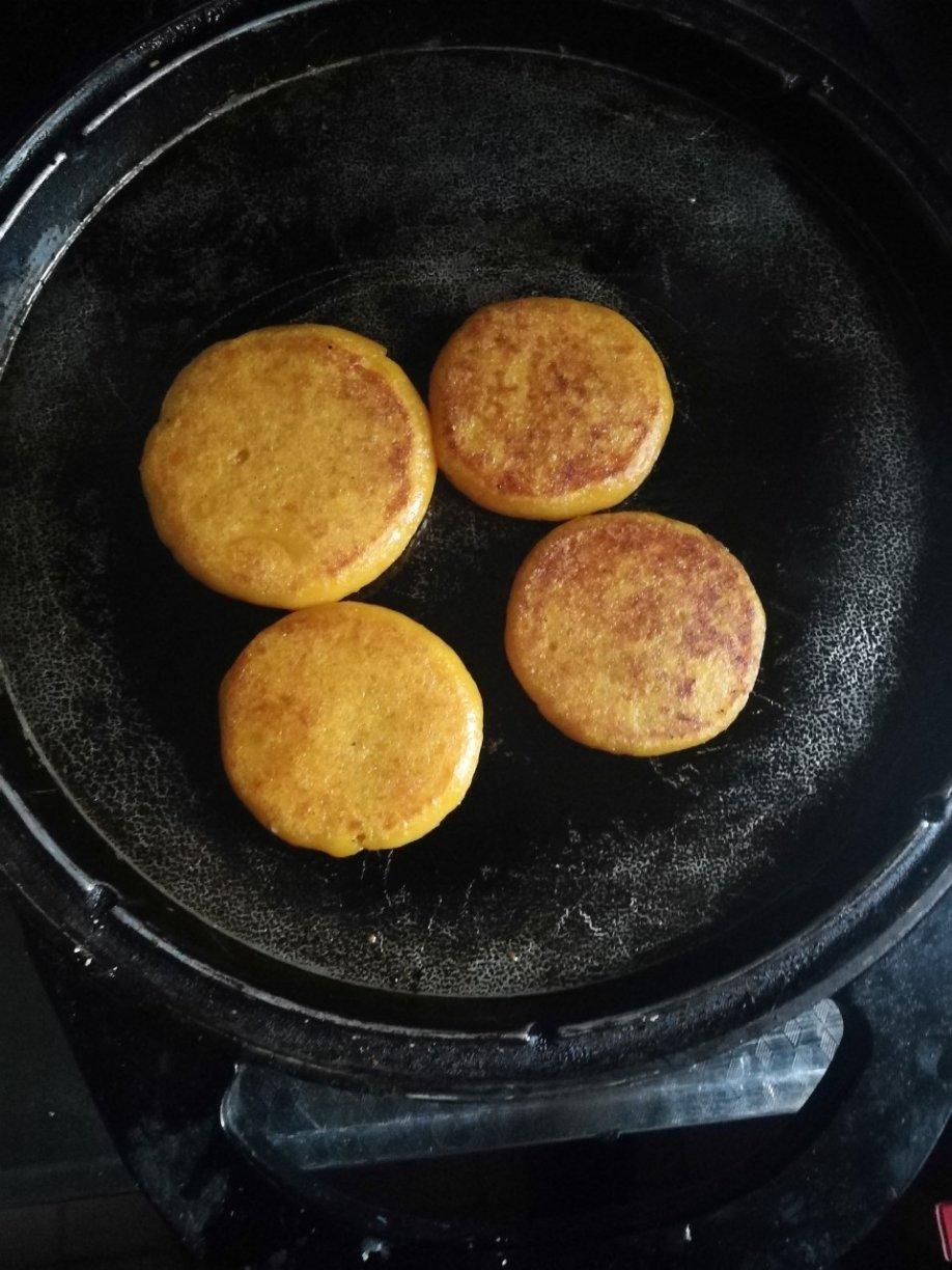 烤箱做南瓜饼（南瓜饼的做法）