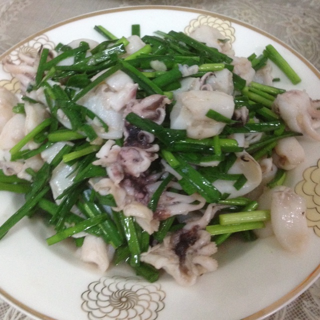 韭菜炒小墨斗鱼