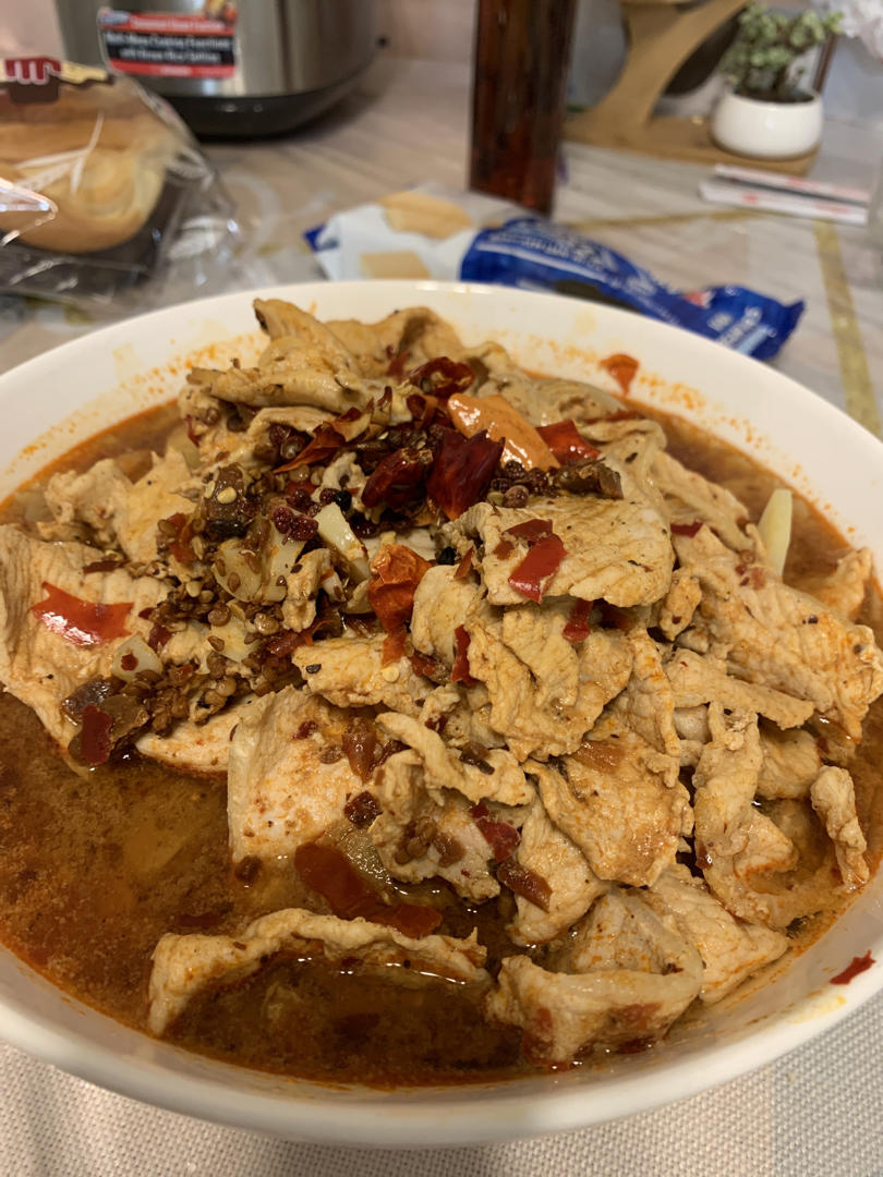 厨师长教你：“水煮肉片”的正宗做法，这味道真的很四川