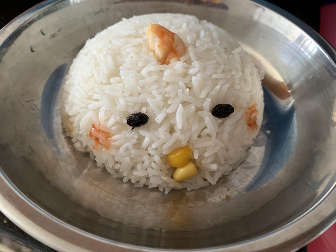 人见人爱花见花开🐤         三只小鸡日式咖喱饭