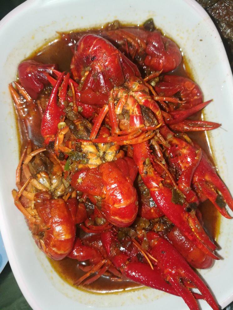 麻辣小龙虾