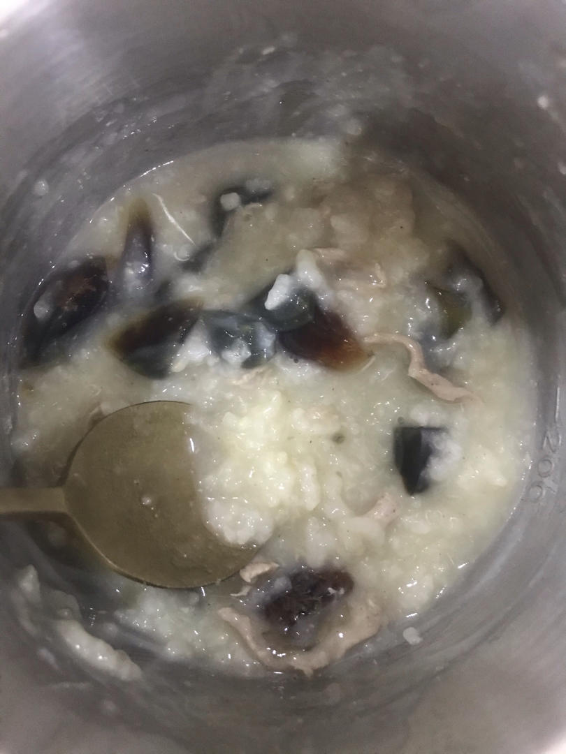 十五分钟快手之香滑皮蛋瘦肉粥(附五分钟电饭煲电压力锅更快捷方法)