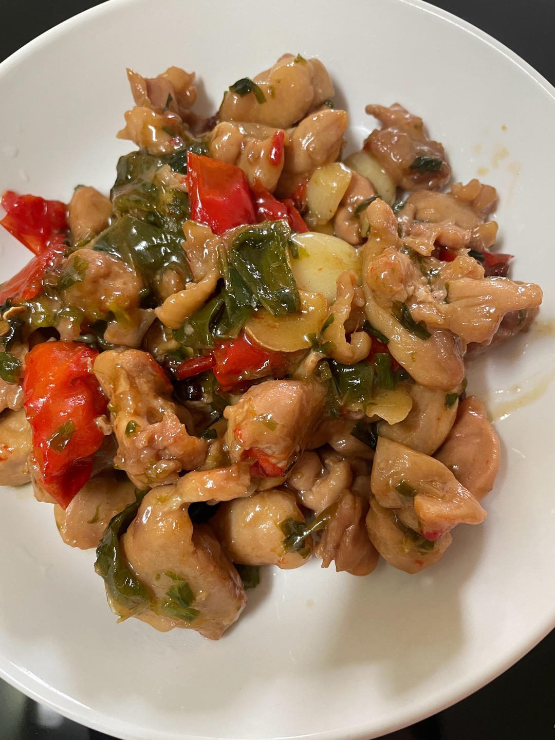 小美菜谱：小炒鸡腿肉的做法