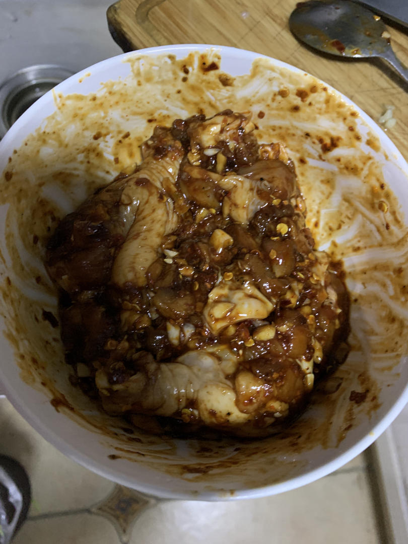 蒜香烤鸡翅根