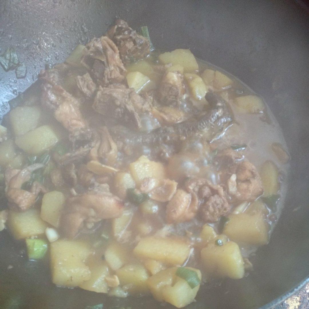 新疆特色大盘鸡（附加皮带面做法）