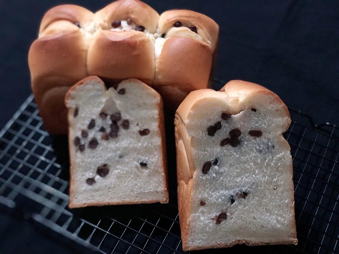 鲜奶红豆吐司